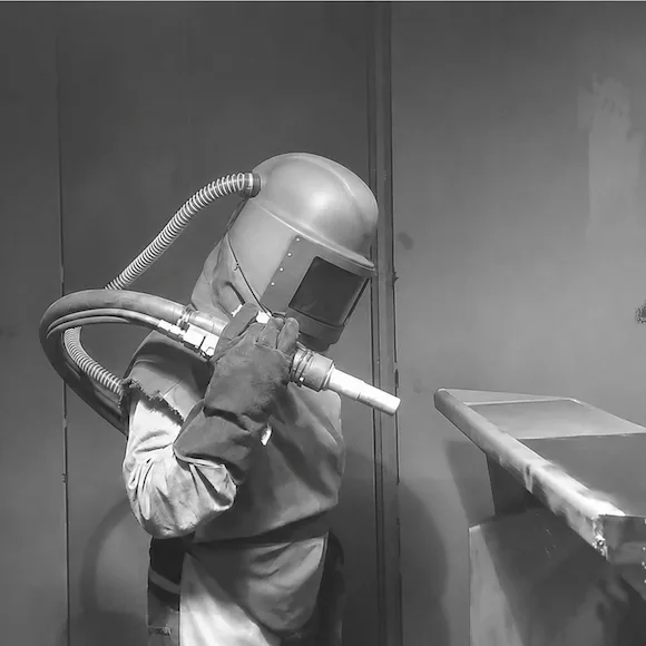 Control hombre muerto en granallado